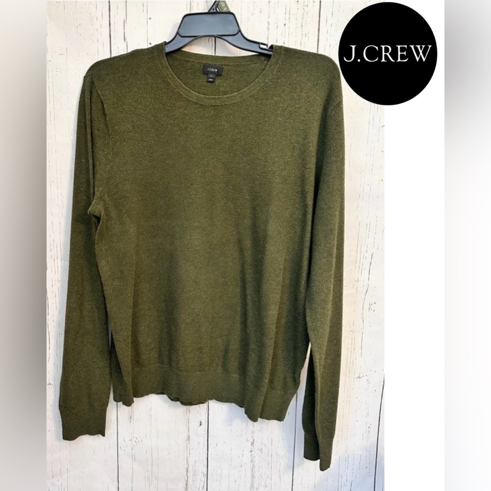 J. Crew Men’s Sweater Size L Green Long sleeve